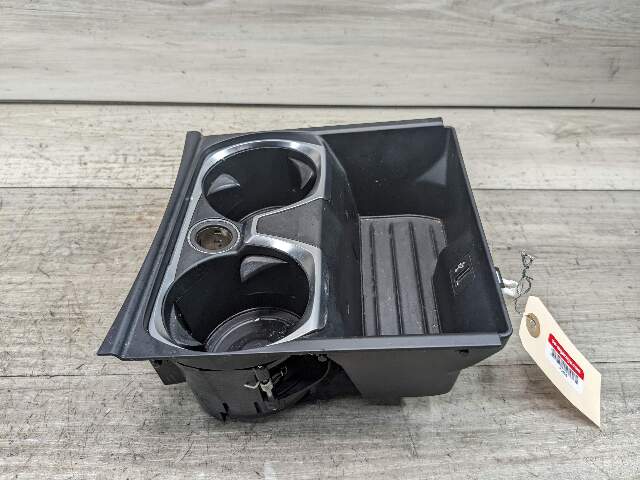 16-19 OEM BMW G11 G12 740 750 Center Console Cup Holder USB Charging Port