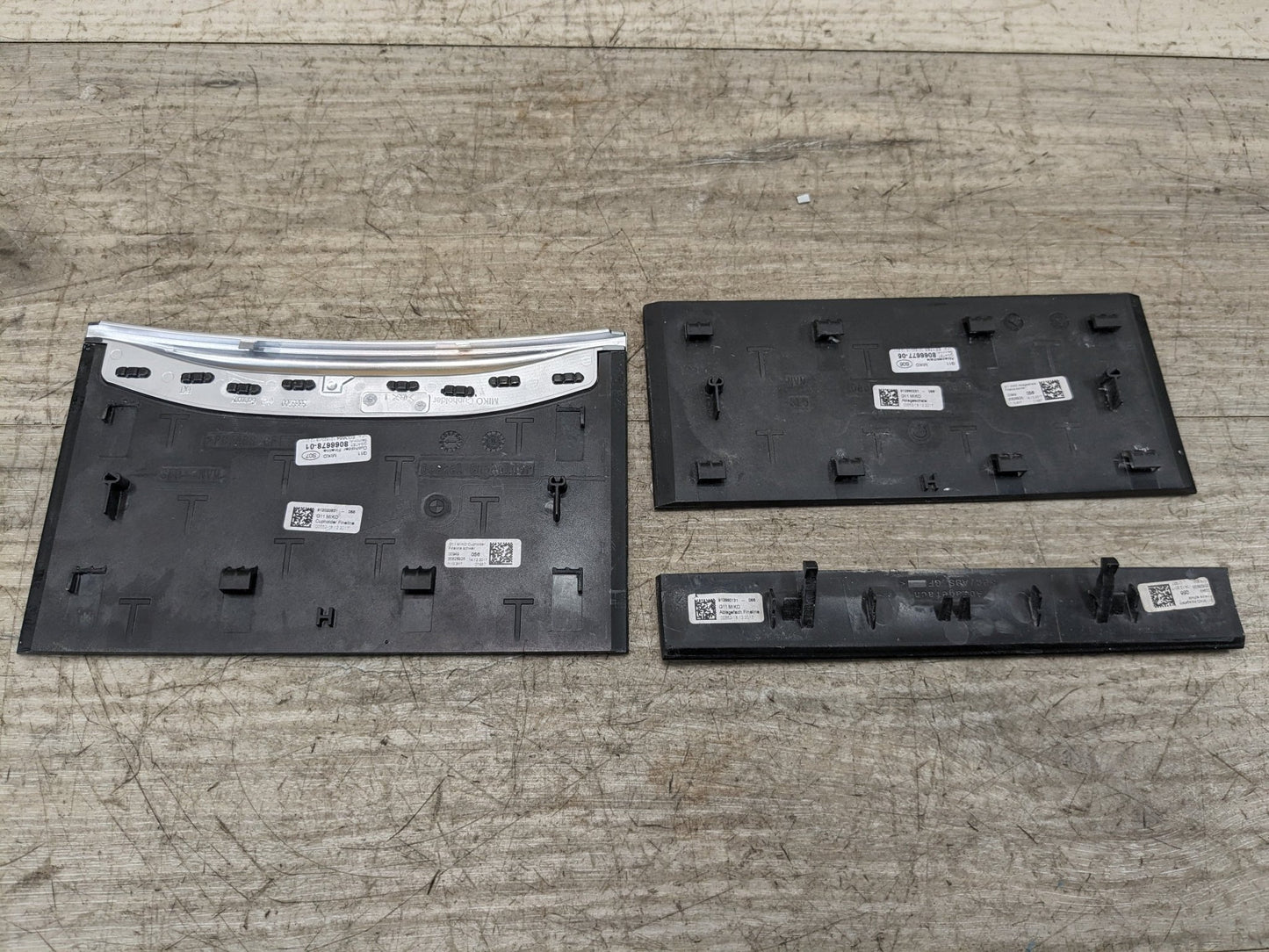 16-19 OEM BMW G11 G12 740 750 Center Console Cup Holder Trim Cover Panel*