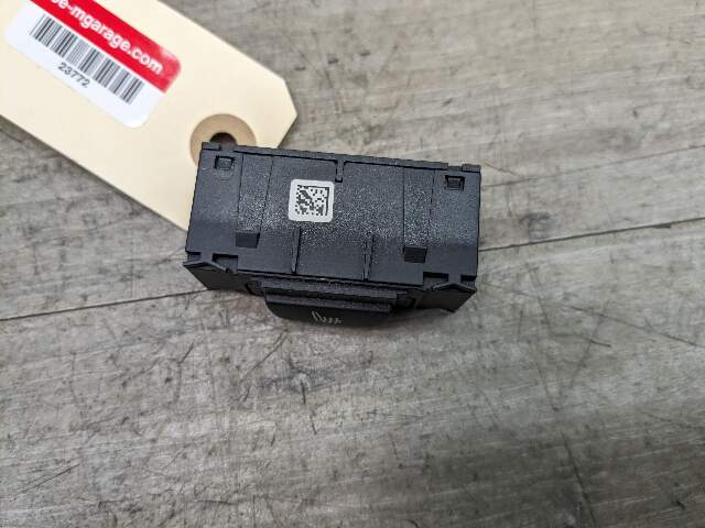 OEM BMW F10 528 535 540 Center Console Rear Right Heated Seat Switch Button