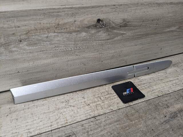 OEM BMW E93 328 335 M3 F33 F83 M4 Convertible Roof Top Hinge Cover Right Silver