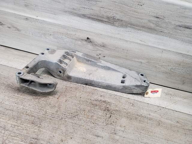 11-18 OEM BMW F25 X3 F26 X4 AWD Transmission Gearbox Support Mount Bracket