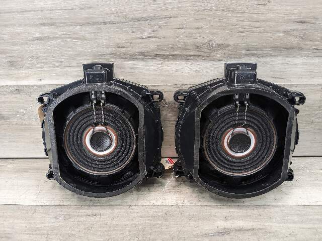 OEM BMW F25 X3 F15 X5 Bass Audio Speaker Speakers Sub Subwoofer Hi-Fi SET