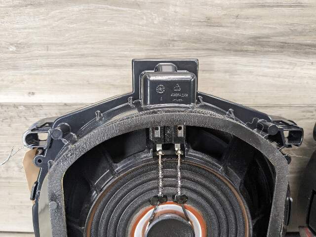 OEM BMW F25 X3 F15 X5 Bass Audio Speaker Speakers Sub Subwoofer Hi-Fi SET