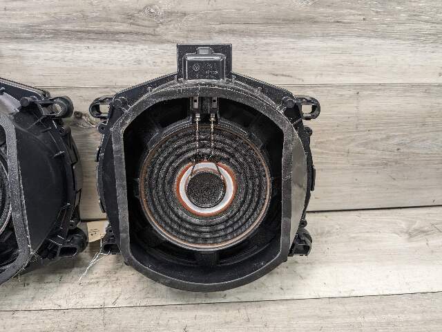 OEM BMW F25 X3 F15 X5 Bass Audio Speaker Speakers Sub Subwoofer Hi-Fi SET