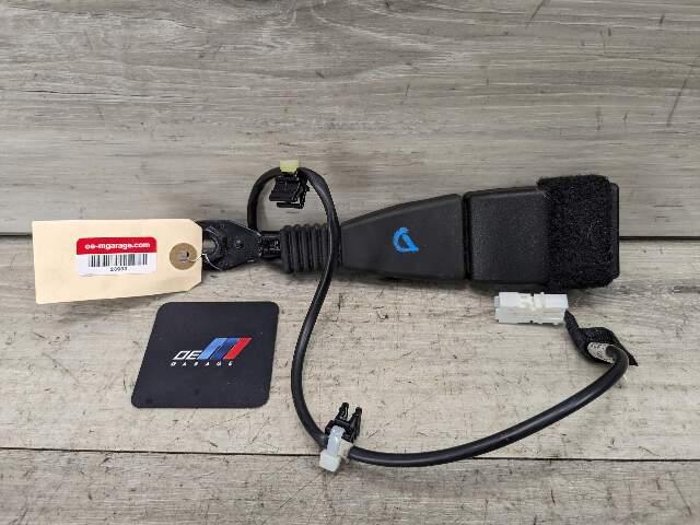 10-18 OEM BMW F25 F26 X3 X4 Front Left Driver Right Seat Belt Buckle Tensioner