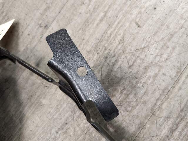 11-18 OEM BMW F25 F26 X3 X4 Front Left Driver Fender Mount Bracket Carrier Set