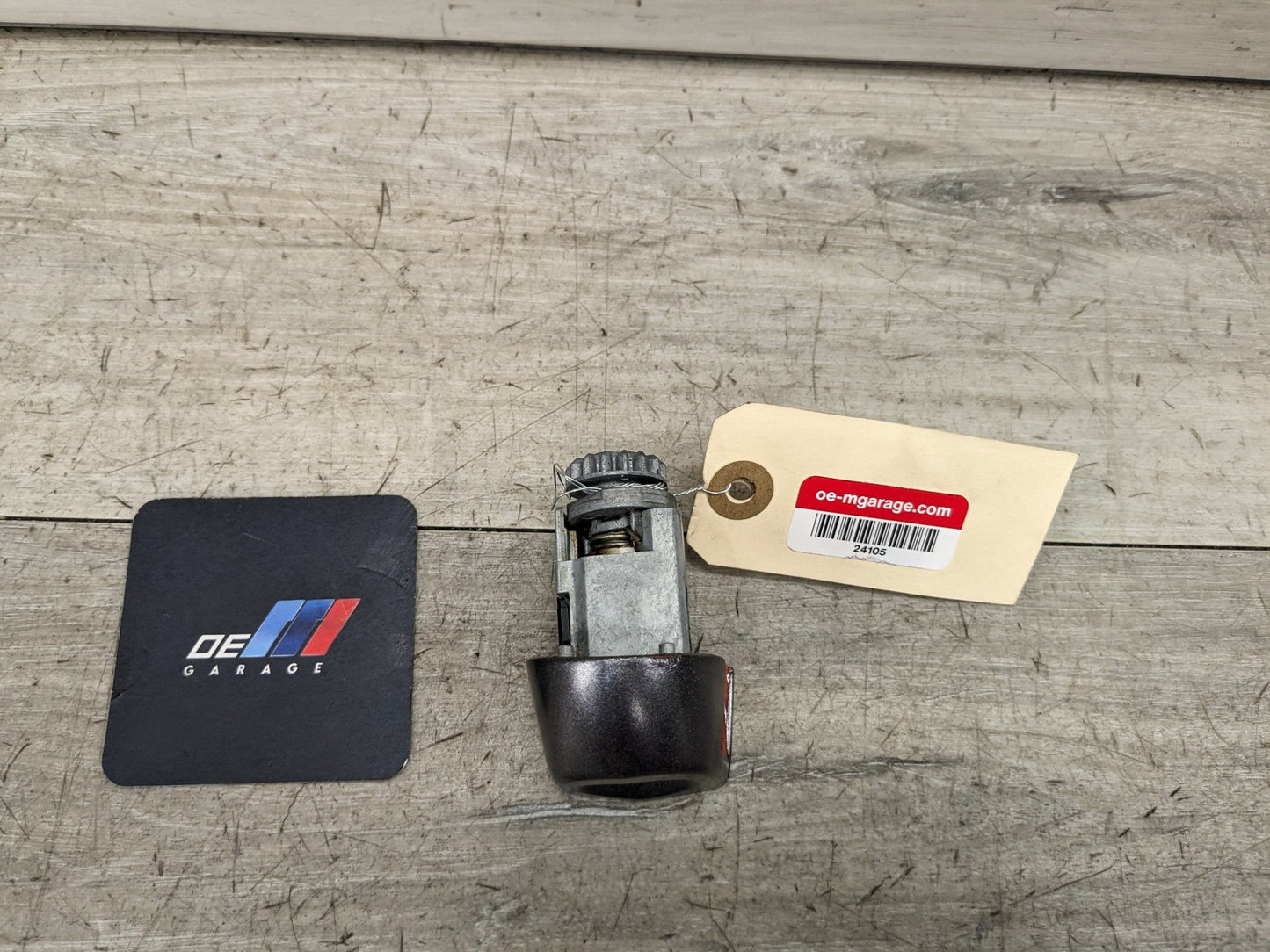 OEM BMW M4 F80 F82 F83 F32 Left Driver Door Lock Key Cylinder Mechanism