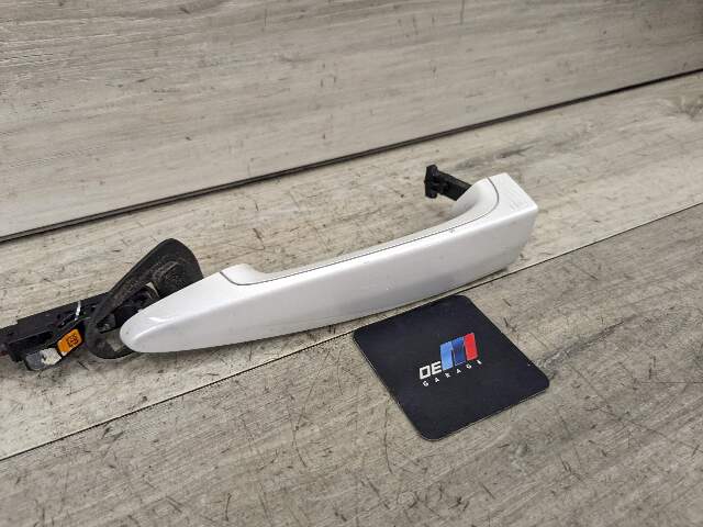 12-18 OEM BMW F30 F82 F32 M3 M4 COMFORT ACCESS Left Driver Door Handle
