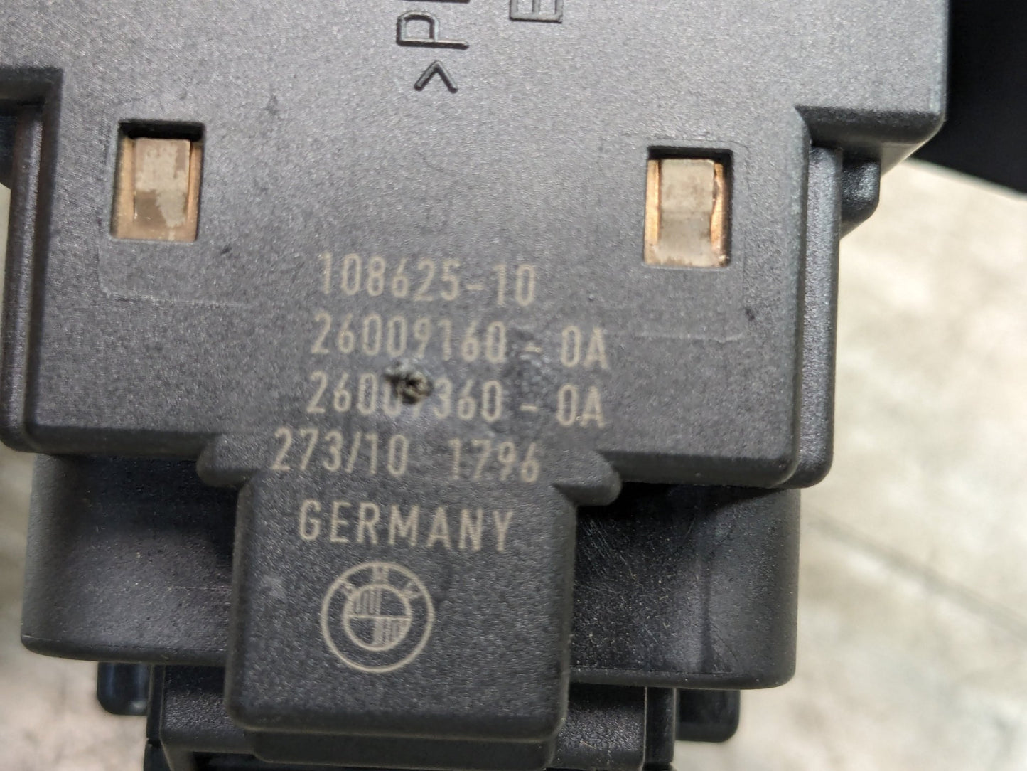 08-13 OEM BMW E70 E71 X5 X6 M Engine Start Stop Button Push Dash Switch Black