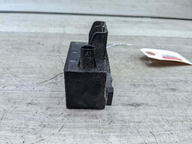 OEM BMW F10 F13 F02 F30 F32 F06 F80 F82 M3 M4 M6 Cooling Fan Relay Control 130A