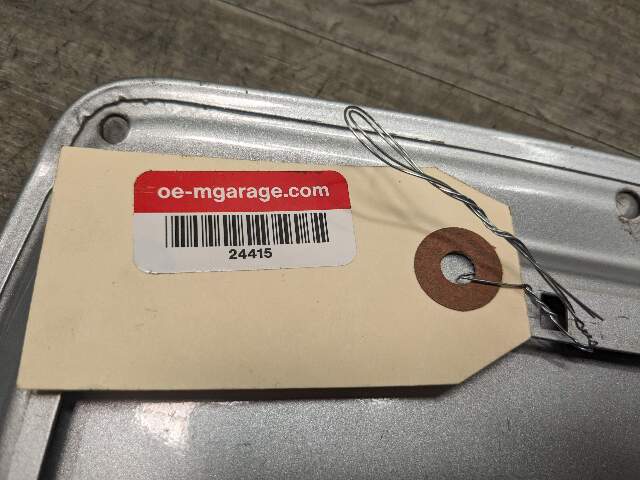 07-13 OEM BMW E90 E91 Rear Fuel Gas Tank Flap Lid Cover Silver*