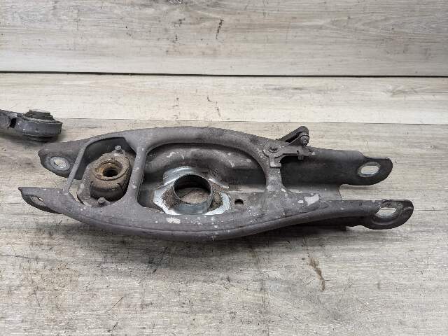 OEM BMW E88 E92 E93 Rear Left Lower Upper Suspension Control Arm Wishbone SET