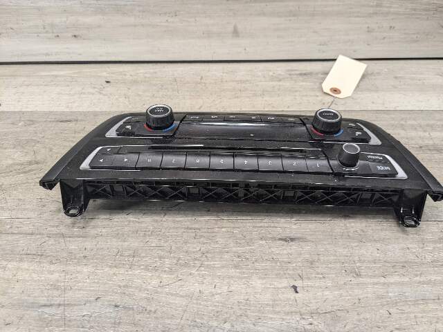 12-18 OEM BMW F80 F30 AC Heater Control Panel Radio Illuminated Media Buttons
