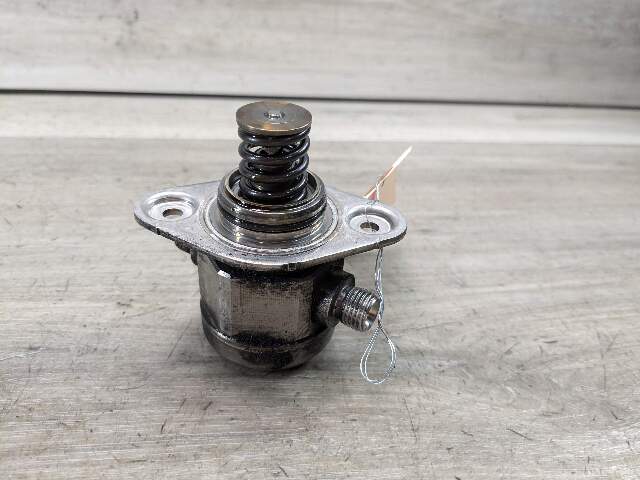 11-15 OEM BMW E88 E92 F30 F10 F13 X1 X6 Engine N55 HPFP High Pressure Fuel Pump