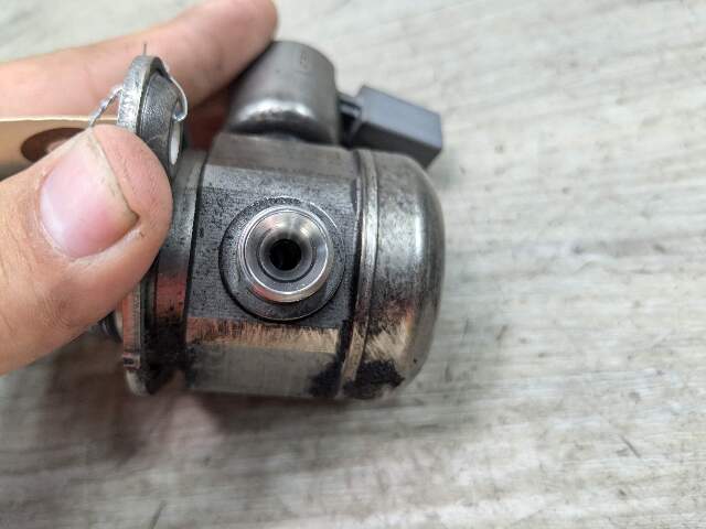 11-15 OEM BMW E88 E92 F30 F10 F13 X1 X6 Engine N55 HPFP High Pressure Fuel Pump
