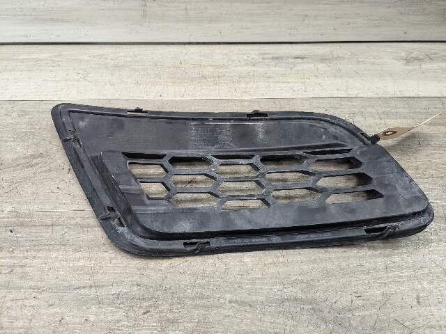 OEM BMW F25 X3 M Sport Front Lower Right Bumper Fog Light Cover Grille