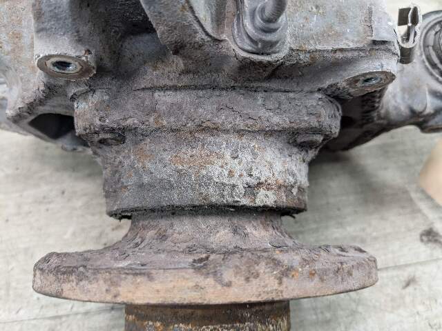 09-18 OEM BMW F25 F26 X3 X4 xDrive Rear Right Hub Spindle Knuckle Wheel Bearing