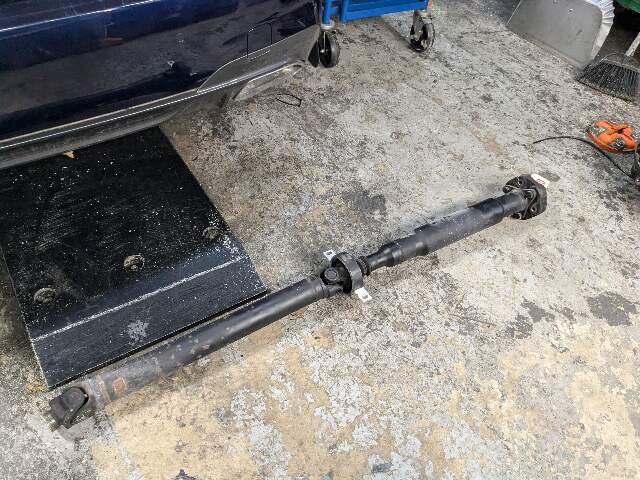 11-17 OEM BMW F25 F26 X3 X4 Rear Driveshaft Axle Drive Shaft Assembly