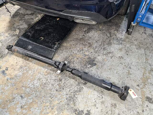 11-17 OEM BMW F25 F26 X3 X4 Rear Driveshaft Axle Drive Shaft Assembly