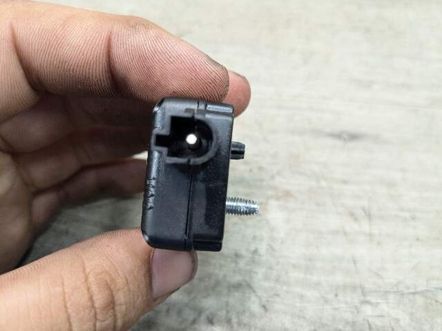 19-23 OEM BMW G20 G05 G06 G07 X5 X6 X7 M8 Radio Antenna Trap Circuit Module Unit