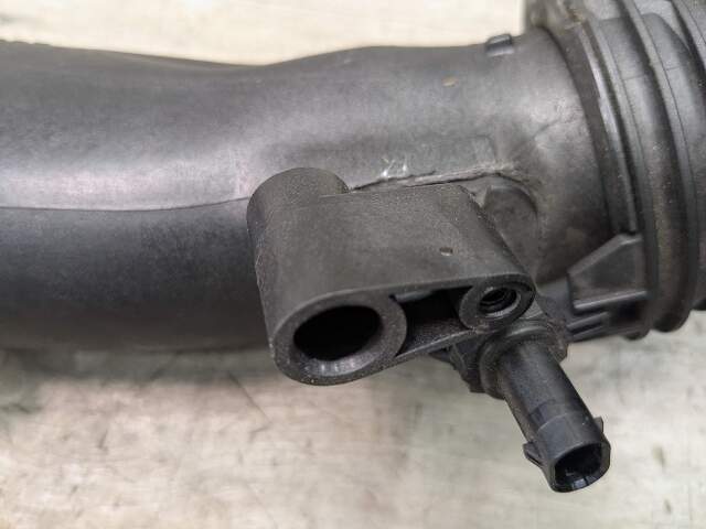 OEM BMW G20 M340 B58 Engine Air Filter Housing Intake Hose Pipe