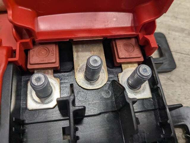 OEM BMW G20 G26 G80 330 M340 Positive Battery Junction Terminal Control Fuse Box