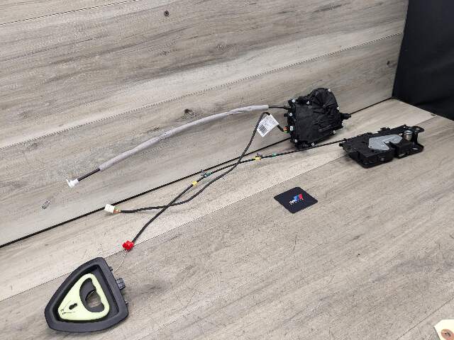 19-21 OEM BMW G20 G80 330 M340 M3 Trunk Lid Actuator Latch Lock System Assembly