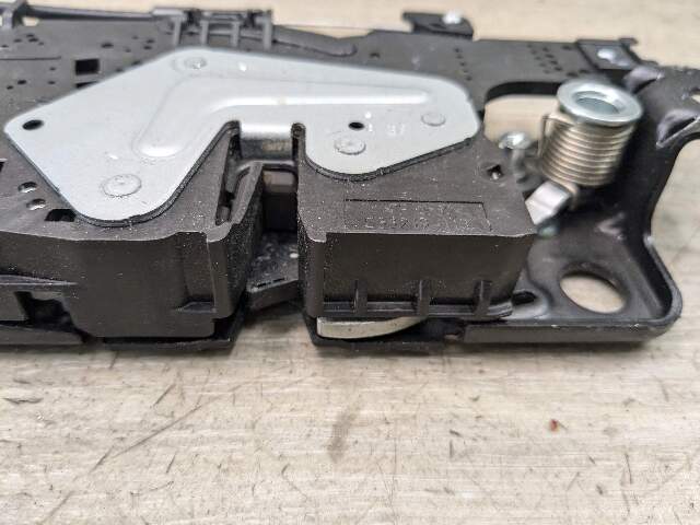 19-21 OEM BMW G20 G80 330 M340 M3 Trunk Lid Actuator Latch Lock System Assembly