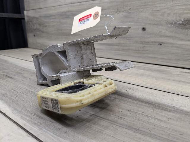 OEM BMW G20 G22 G23 Front Bumper Reinforcement Absorber Impact Bracket Mount