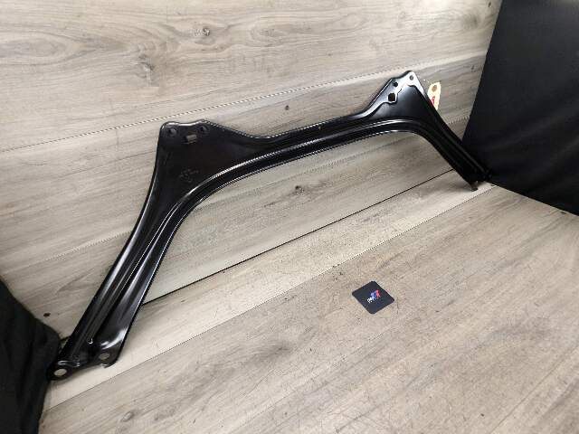 19-21 OEM BMW G20 G22 G23 330 M340 430 Front Strut Reinforcement Brace Tower