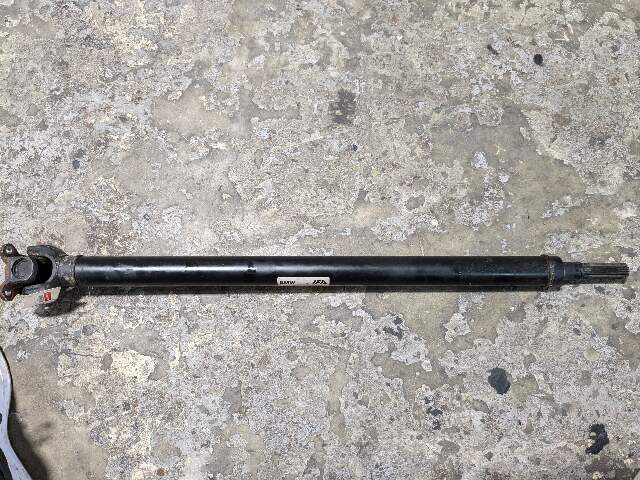 OEM BMW G12 G20 G30 F90 X3 X4 X5 M5 M8 Sedan Drive Shaft Driveshaft Front Output