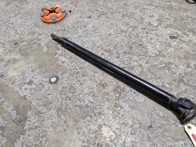 OEM BMW G12 G20 G30 F90 X3 X4 X5 M5 M8 Sedan Drive Shaft Driveshaft Front Output