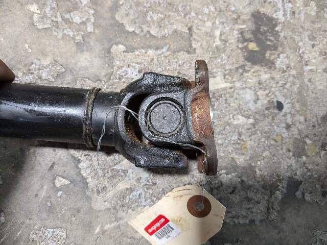 OEM BMW G12 G20 G30 F90 X3 X4 X5 M5 M8 Sedan Drive Shaft Driveshaft Front Output