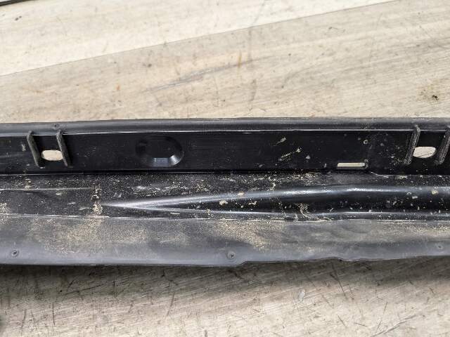19-24 OEM BMW G20 330 M340 Front Right Passnger Side Fender Ledge Cover