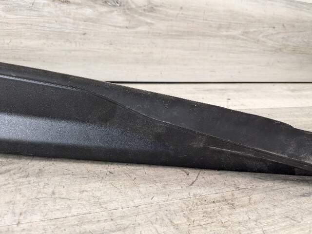19-24 OEM BMW G20 330 M340 Front Right Passnger Side Fender Ledge Cover