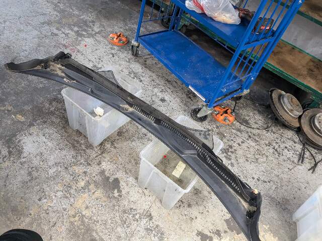 OEM BMW G20 G22 G23 G80 G82 G83 M3 M4 Front Windshield Cowl Trim Cover Panel