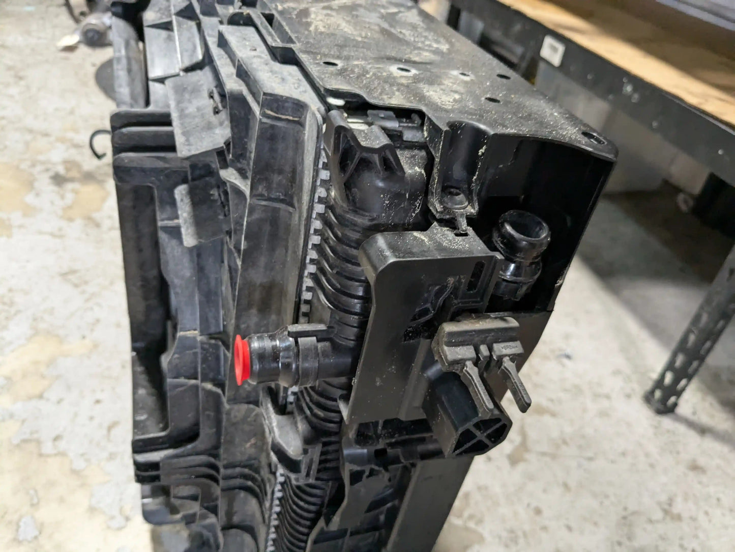 OEM BMW G20 G22 G23 G29 M340 M440 Z4 Main Cooling Radiator Condensor Fan SET