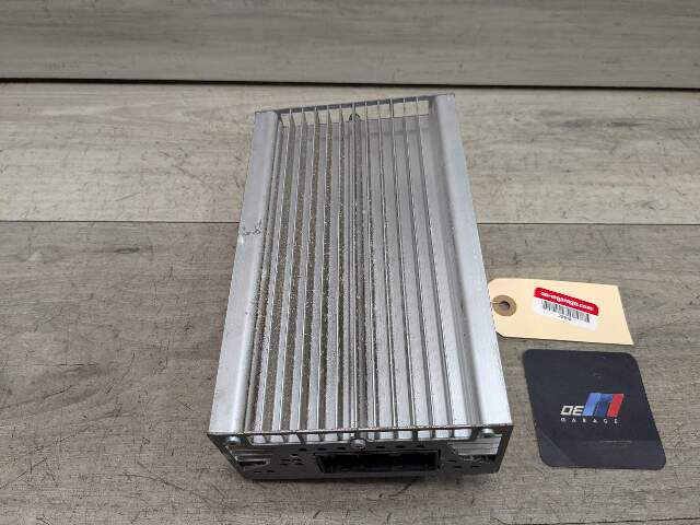 OEM BMW F10 528 535 550 M5 HiFi Stereo Audio Amplifier Amp HARMAN BECKER