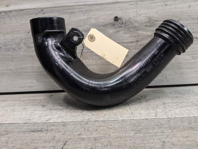 OEM BMW F07 F10 F11 535 Lower Center Turbocharger Air Intake Hose Duct Pipe