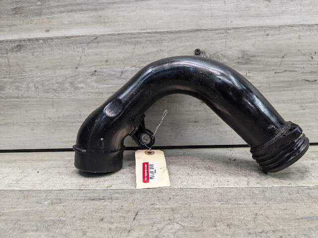 OEM BMW F07 F10 F11 535 Lower Center Turbocharger Air Intake Hose Duct Pipe