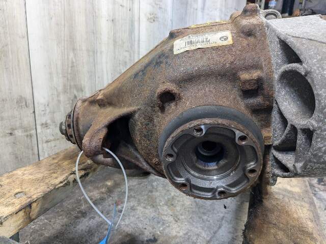 09-11 OEM BMW E90 E91 E92 E93 335d Diesel Rear Differential Axle Carrier 2.81