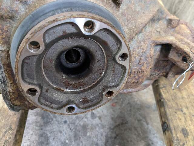 09-11 OEM BMW E90 E91 E92 E93 335d Diesel Rear Differential Axle Carrier 2.81