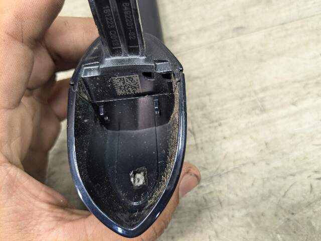 17-22 OEM BMW G30 F90 M5 COMFORT ACCESS Rear Left Door Handle Blue A89