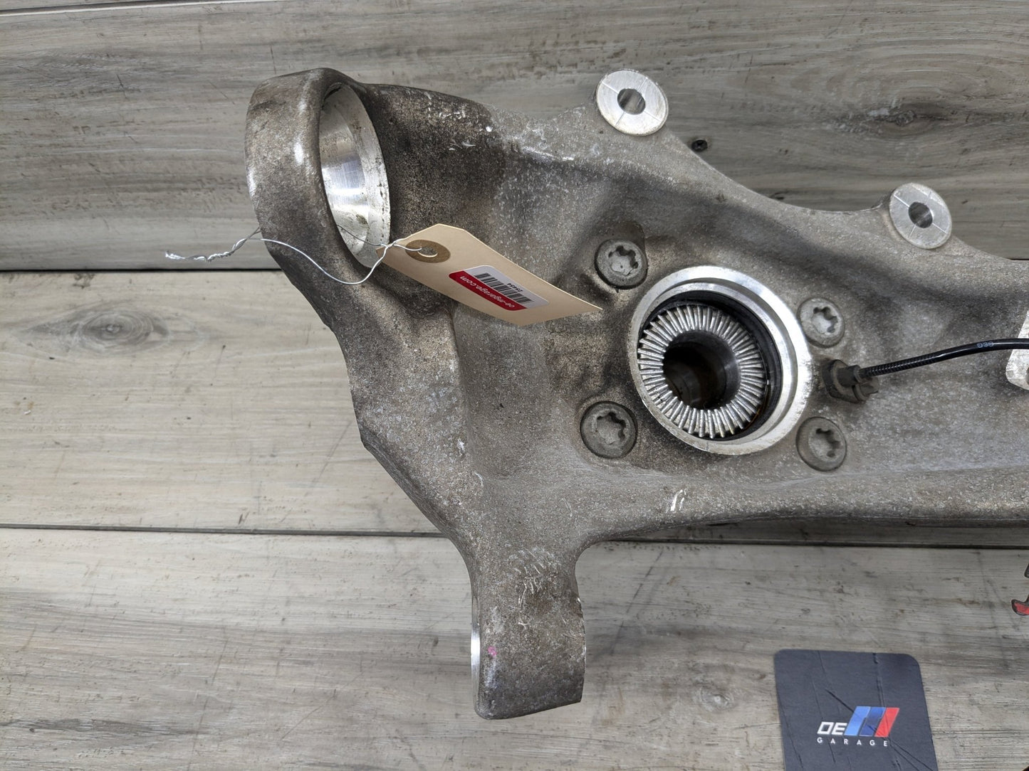 17-20 OEM BMW G30 530 540 550 AWD Front Left Hub Spindle Knuckle Wheel Bearing