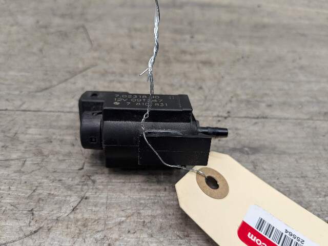 OEM BMW E82 E88 E90 F30 F32 F36 Engine Exhaust Vacuum Valve Solenoid