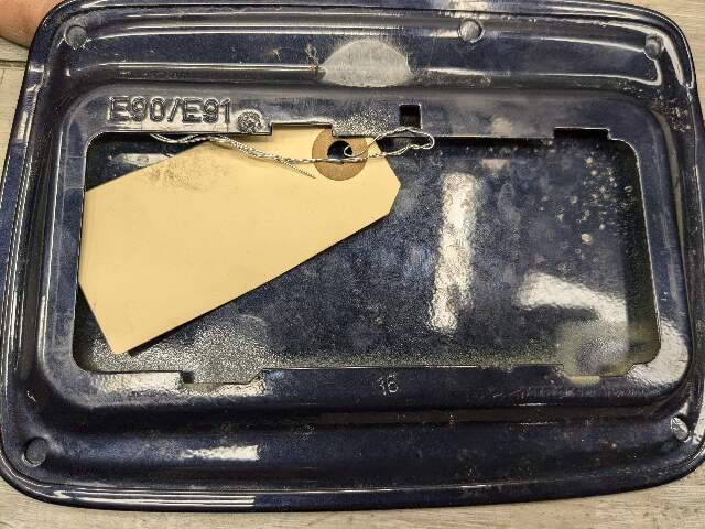 OEM BMW E90 E91 328 335 Rear Fuel Gas Tank Flap Lid Cover Cap Blue A35