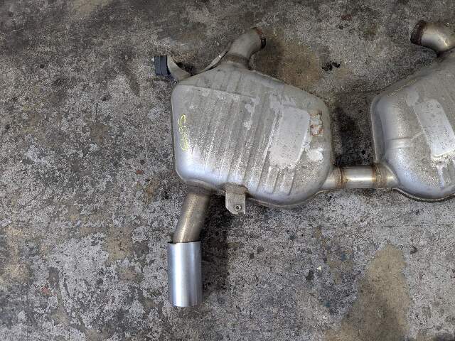 09-11 OEM BMW E90 335d M57 Diesel Exhaust Muffler Tips 7799811