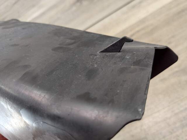 OEM BMW F10 520 528 535 M550 M-SPORT Front Left Air Duct Brake Vent