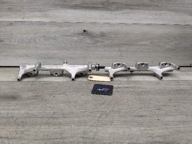 OEM BMW F30 G30 M240 340 440 540 740 Engine Pressure Fuel Injector Rail Line B58