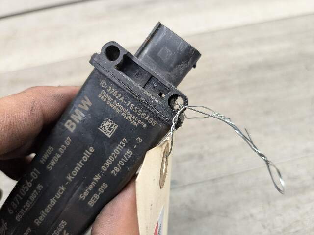 OEM BMW F10 F02 F06 F13 Tire Pressure Trigger Receiver Control Unit Antenna RDC